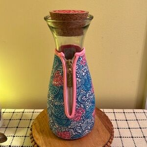 Lilly Pulitzer Beverage Carafe - Blue Haven / Raising Shell Pattern